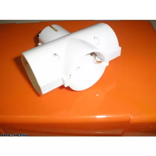 T-elosztó 3-as földelt hálózati elosztó