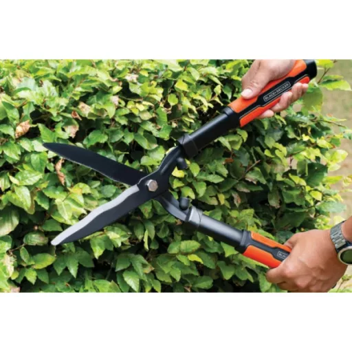 BLACK+DECKER Sövényvágó, fogazott penge (24'' ) 61cm