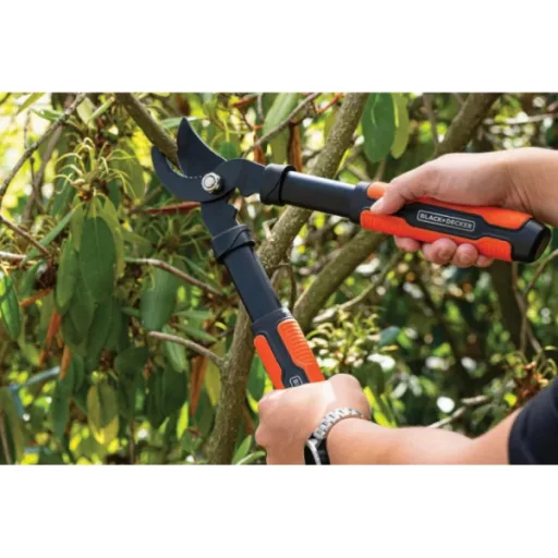 BLACK+DECKER Ágvágó 53CM FÉM GUMI MARKOLATTAL