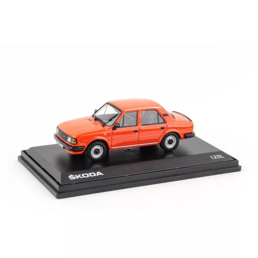 Abrex Skoda 120L 1984 Narancs