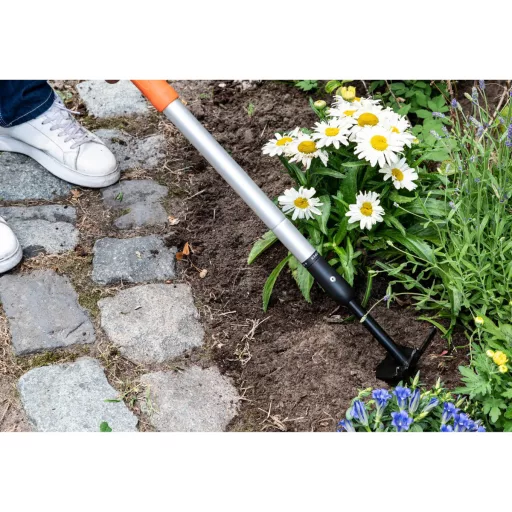 Black + decker Kézi teleszkópos alu kapa 66-101 cm