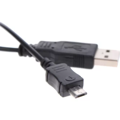 Grundig Szivargyújtó töltő USB, 80 cm micro USB