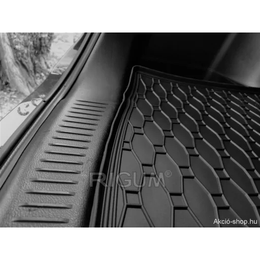 Méretpontos csomagtértálca autóba Suzuki SX4 S-Cross