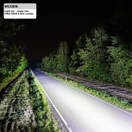 M-Tech Autós Cree LED munkalámpa 160W 9-32V, szortfényű (WLC816)