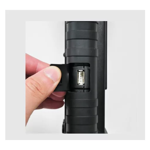 DHC BT2400HD digitális akkuteszter