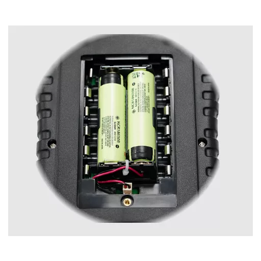 DHC BT2400HD digitális akkuteszter